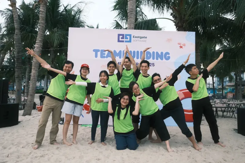 ビーチでのEastgateチームビルディングイベント